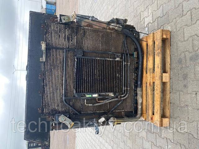 LIEBHERR R 954 Радіатор охолодження