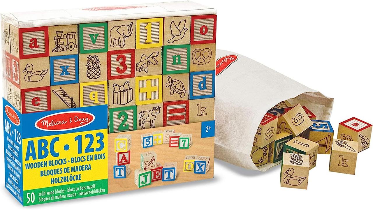 Melissa&Doug Deluxe Wooden ABC/123 Набір кубиків 2,5 см із сумкою для зберігання (50 шт.) | Дерев'яні кубики з літерами та цифрами