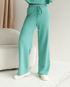 Жіночі брюки