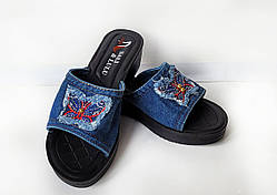 Шльопанці джинсові, жіночі на танкетці 37 р.