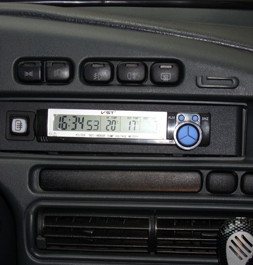 Автомобильные часы с термометром и вольтметром vst-7043V - фото 3 - id-p1893499119