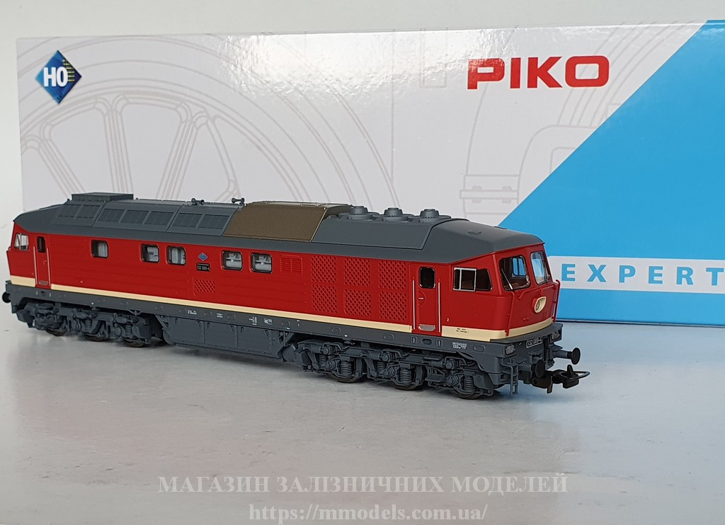 Модель тепловоза серії BR132 Diesel DR IV "Людмила" (ТЭ109). масштабу 1:87, фото 1