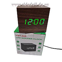 Часы VST-869-4 с зеленой подсветкой в виде деревянного бруска