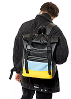 Стильний місткий чорний рюкзак з українською символікою для подорожей з екошкіри