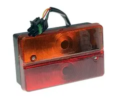 700/23600 721/10713 Ліхтар задній 150x100 Задній стоп на JCB 3CX, 4CX