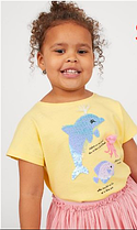H&M Футболка жовта з дельфіном для дівчинки розмір 8-10 років зріст 134-140