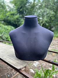 Манекени б/у тулуб