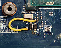 Материнская плата ноутбука HP 250 G3 15-r i3-4005U ZS050 LA-A992P требует ремонт