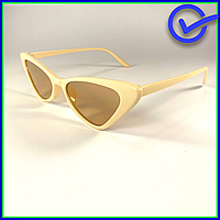Элегантные солнцезащитные очки Travel бежевая глянцевая оправа, коричневая линза, стильный аксессуар