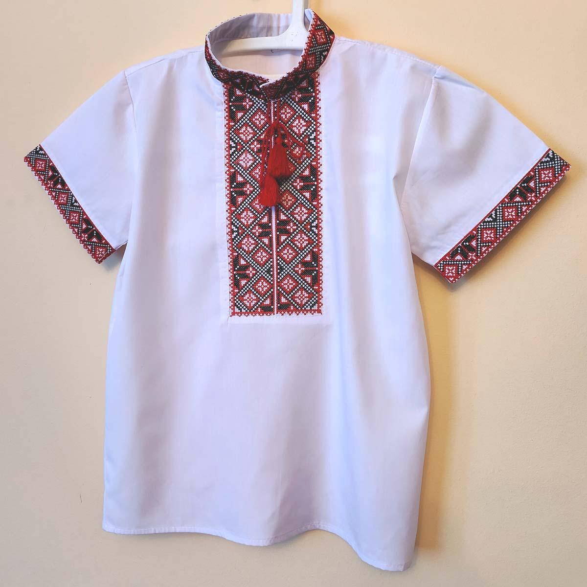 Вишиванка для хлопчика короткий рукав р:116,122,128,134 червона вишивка