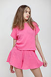 Мусліновий комплект футболка спідниця-шорти рожевий колір, фото 2
