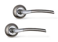 Ручки дверные для межкомнатных и входных дверей SIBA Lucca R02 матовый никель/хром (22 07)