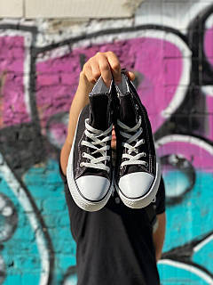 converse black man