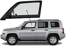 Бічне скло Jeep Patriot 2007-2016 передніх дверей ліве