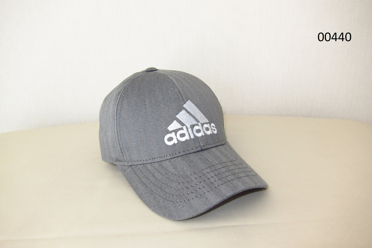 Кепка бейсболка літня світла з вишивкою ADIDAS  00440