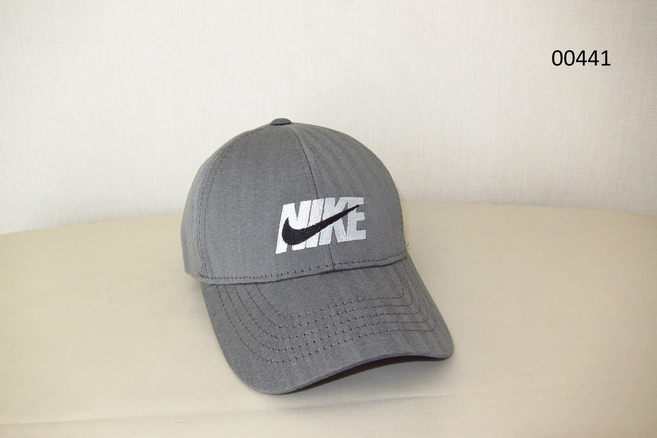 Кепка бейсболка літня світла з вишивкою NIKE  00441