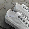 Кеди БІЛІ на високій сірій підошві перфорація екошкіра із сірими шнурками жиночої весни літо 2022, фото 6