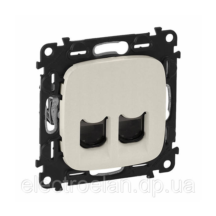 Розетка комп'ютерна RJ45 подвійна, слонова кістка, Valena ALLURE 753843 Legrand