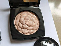 Хайлайтер для лица Chanel Reve de Camelia Illuminating Powder 10g