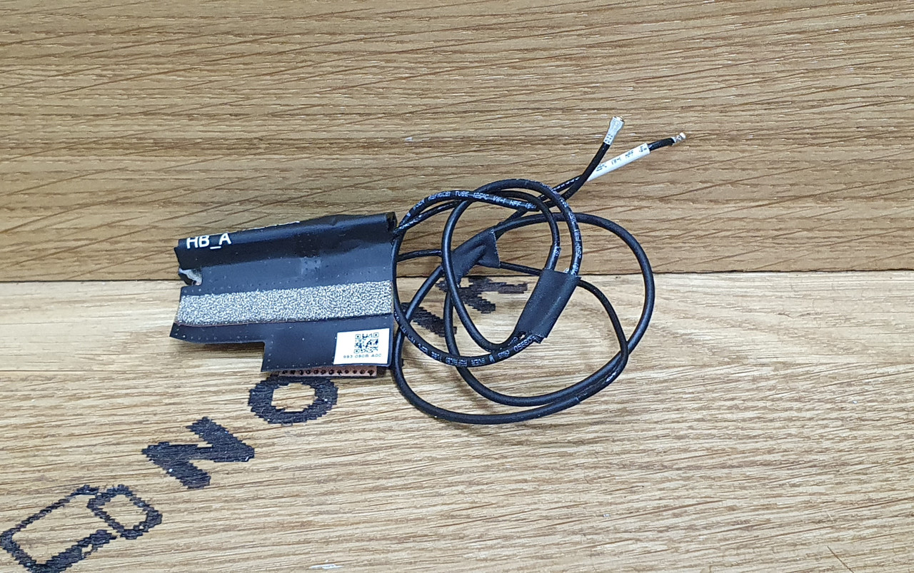 Набір антен безпровідного адаптера Dell Inspiron 15 7590 (993-090B-A00, 98D-094C-A00) Вживаний