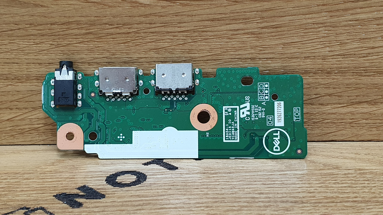 Додаткова плата Dell Inspiron 15 7590 2-in-1 2x USB 1x Audio port (0FJFVT) Вживана