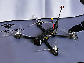 Квадрокоптер (дрон) FPV 7'' камікадзе в комплекті з акумуляторною батареєю 6S1P