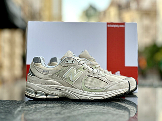 Кросівки New Balance 2002R взуття Нью Баланс світло сірі бежеві замшеві круті кроси чоловічі та жіночі весна літо осінь