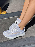 Світлі жіночі кроссівки Adidas Yeezy 350. Модні кросси для дівчат Адідас Ізі 350., фото 5