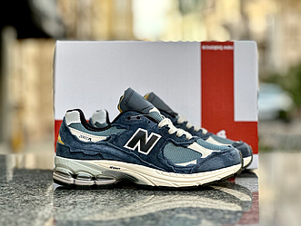 Чоловічі кросівки New Balance 2002R Protection Pack Dark Navy взуття Нью Баланс сині замшеві стильні повсякденні весна осінь