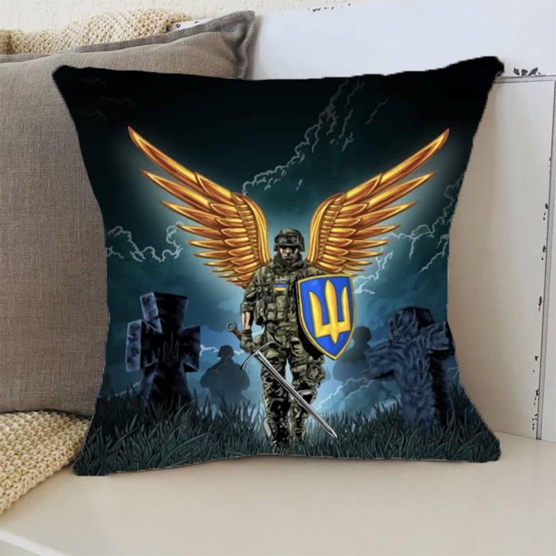 Подушка патріотична 3D Крилатий Воїн 2728_D 12780 35х35 см ID 4572687