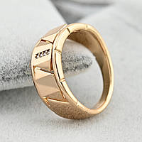 Кольцо Сладкий момент 39711 ширина 8 мм белые фианиты позолота 18К размер 17