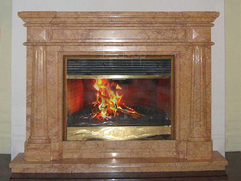 Камін з мармуру