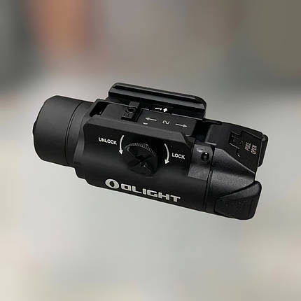 Ліхтар на зброю Olight PL-3 Valkyrie, Чорний, Picatinny/Weaver/Glock, тактичний ліхтар на Пікатінні / Вівер, фото 1
