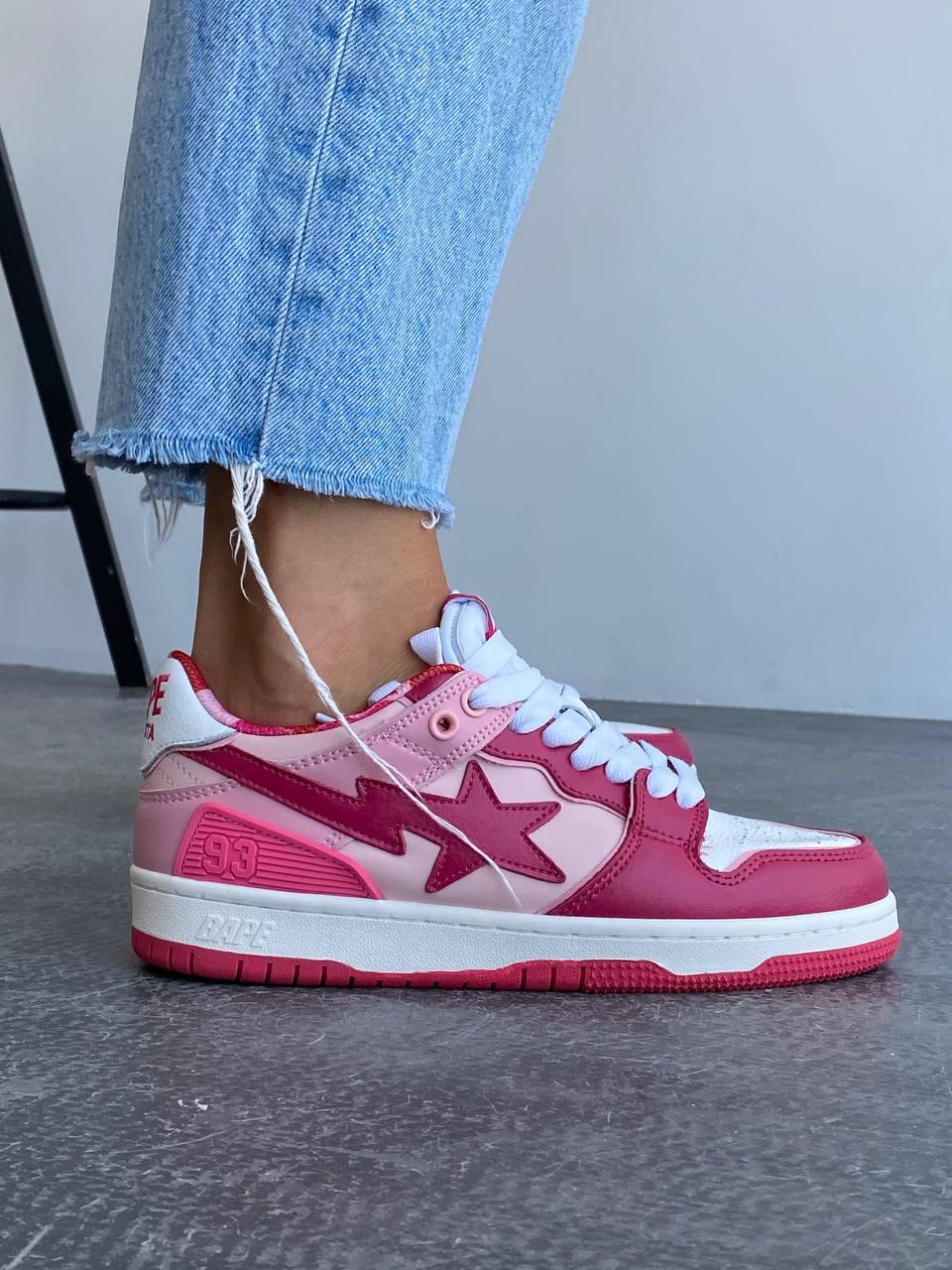 Рожеві жіночі кроссівки Bape Pink. Красиві кросси для дівчат.