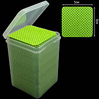 Безворсовые салфетки перфорированные (200шт. в контейнере, квадратные) для ногтей и ресниц К Зеленый