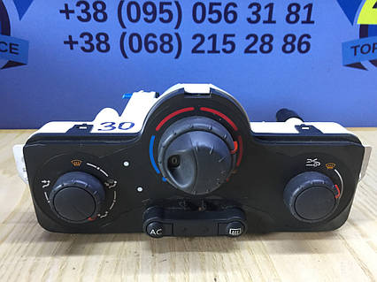 Блок панель управления печкой RENAULT CLIO III 1.2 (05-12 г.) 030967W
