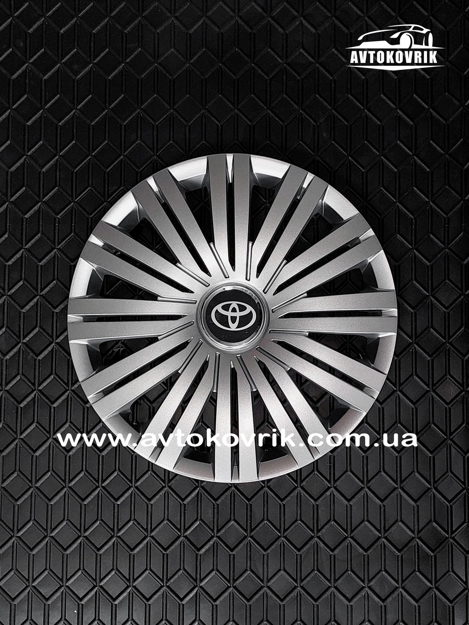 Ковпаки на колеса r16 на Toyota Тойота SKS 422