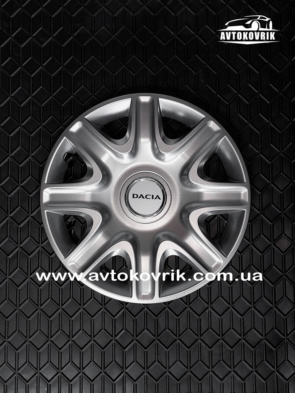 Ковпаки на колеса r15 на Dacia / Дачія SKS 332