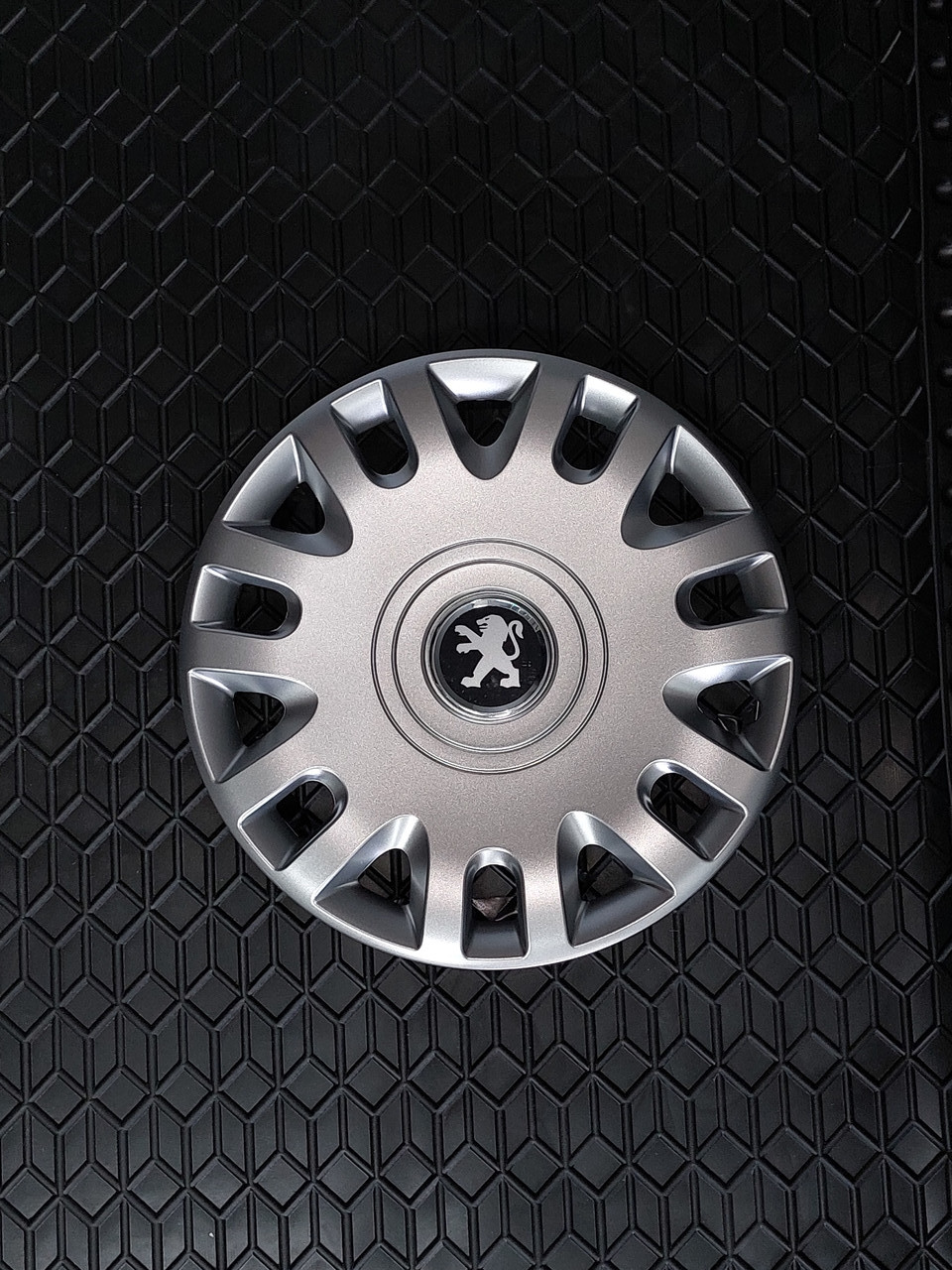 Ковпаки на колеса r15 на Peugeot / Пежо SKS 333