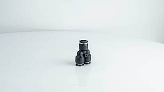 Фітинг пневматичний APY08