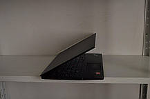 Ноутбук Lenovo ThinkPad E585 / 15.6" (1366x768) TN / AMD Ryzen 3 2200U (2 (4) ядра по 2.5 - 3.4 GHz) / 32 GB, фото 3