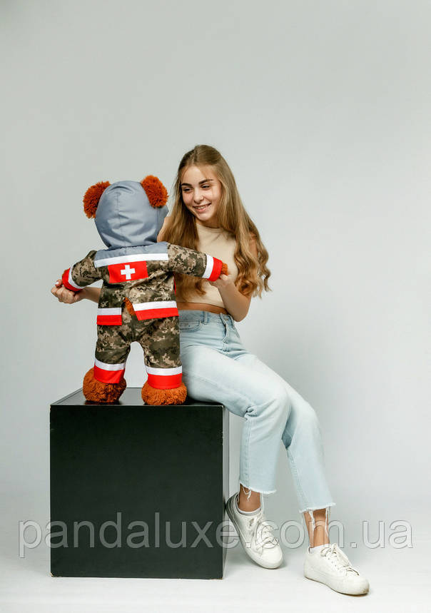 М'яка іграшка ведмедик Військовий медик ВСУ, фото 2