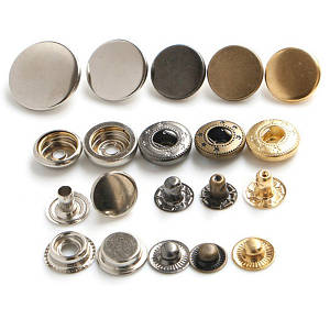 Кнопка одежна