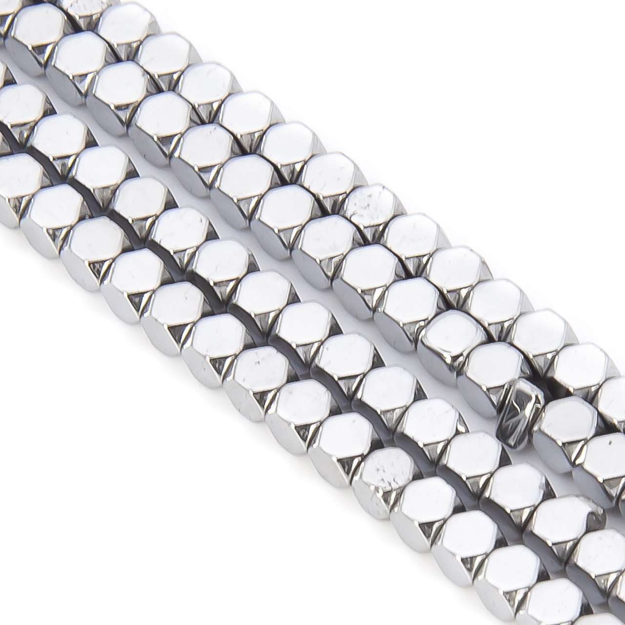 Намистини Багатокутник Гематит 4х4 мм Сріблястий 40 см +-100 шт., фото 1