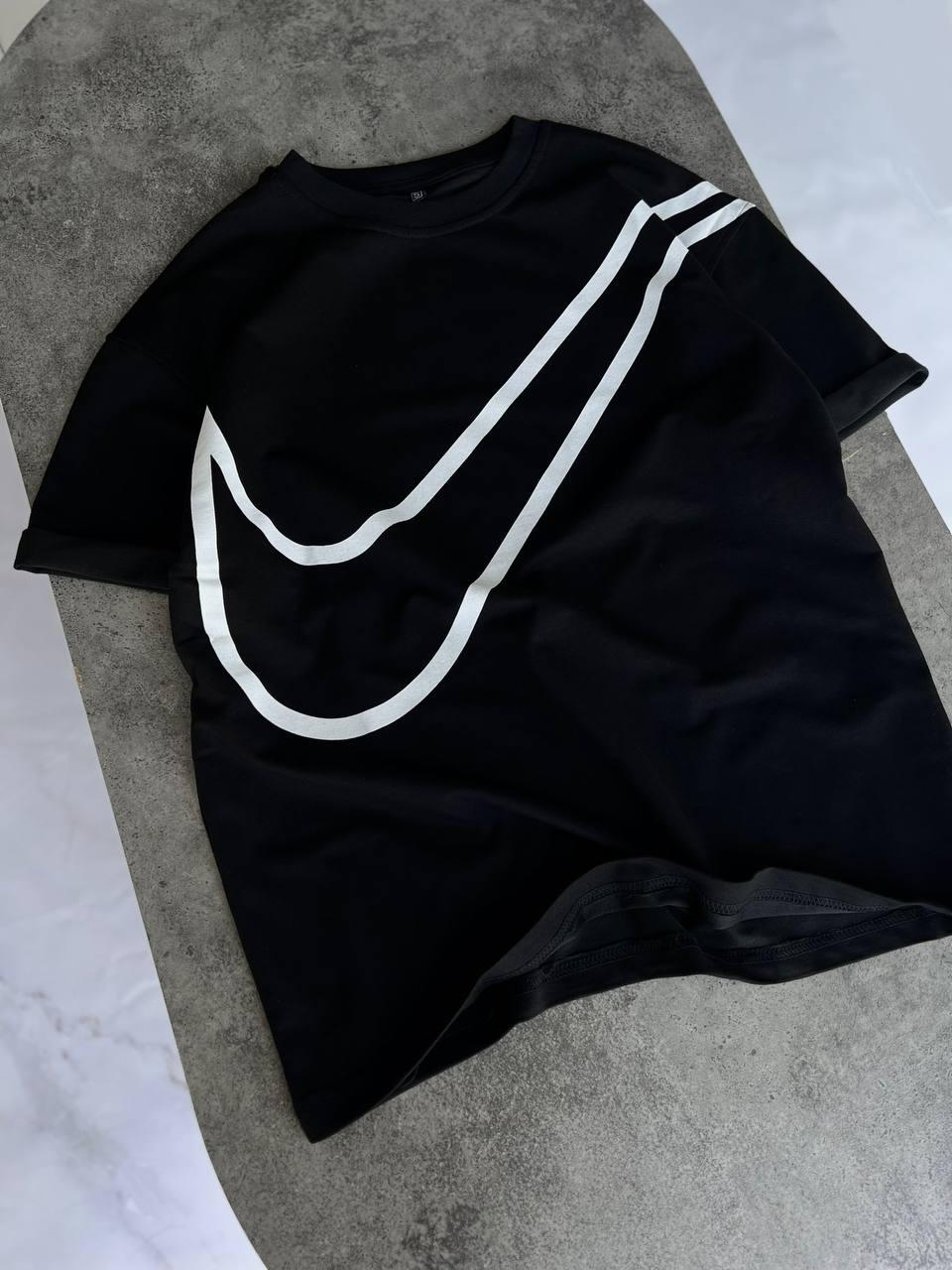 Чоловіча футболка оверсайз Nike чорна з логотипом бавовняна літня Теніска Найк спортивна на літо, фото 1