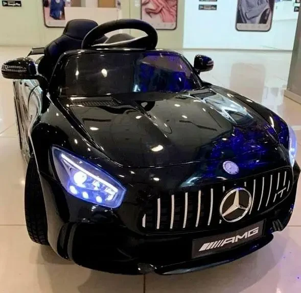 Дитячий електромобіль на акумуляторі Mercedes M 4062 з пультом радіокерування для дітей 3-8 років чорний