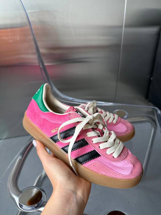 Купить Женские кроссовки Adidas Gazelle Gucci (розовые) яркие красивые ...