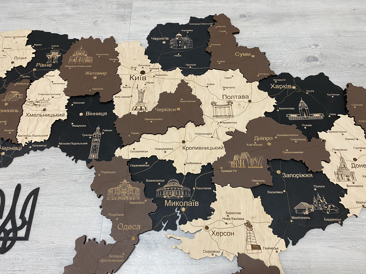 Деревянная многослойная карта Украины "Латте макиато" Travel, 70×47 см "Lv" - фото 5 - id-p1861530599