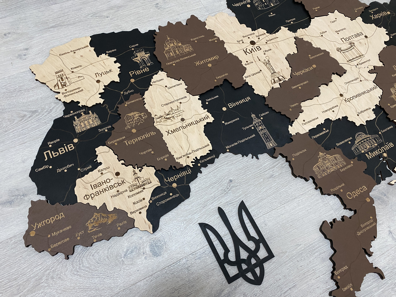Деревянная многослойная карта Украины "Латте макиато" Travel, 70×47 см "Lv" - фото 6 - id-p1861530599