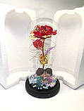 Троянда в скляній колбі з LED підсвічуванням Rose of Love Червона з фігурками подарунок на батарейках, фото 9